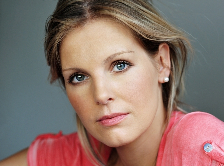 Ivonne Schönherr peoplecheck.de